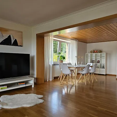 - Tiessau Rum i privatbostad